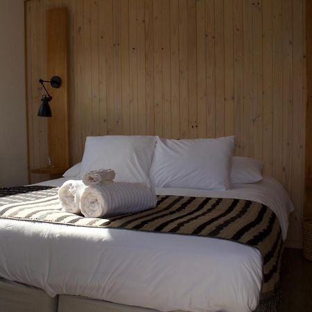 Aka Patagonia Hotel ปวยร์โตนาตาเลส ภายนอก รูปภาพ