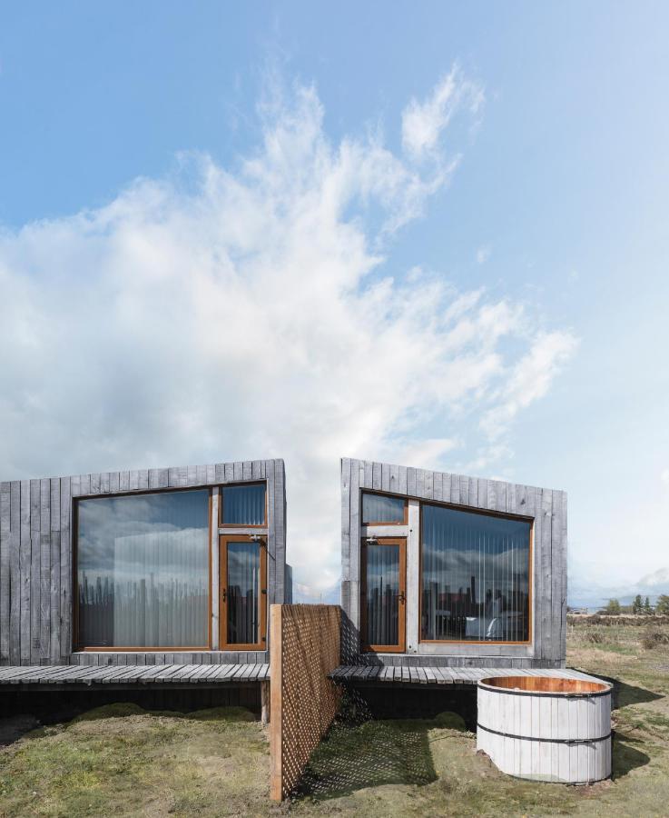 Aka Patagonia Hotel ปวยร์โตนาตาเลส ภายนอก รูปภาพ
