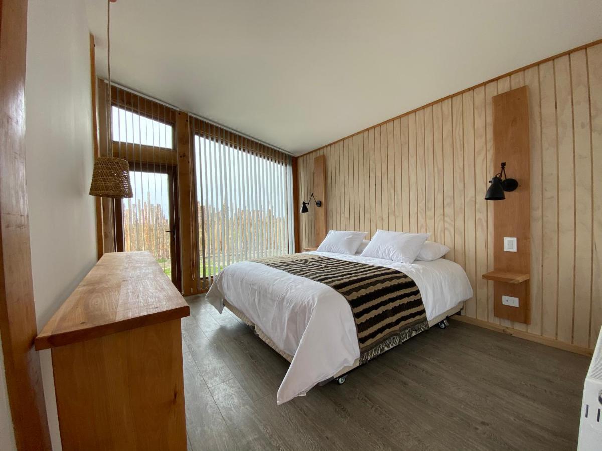 Aka Patagonia Hotel ปวยร์โตนาตาเลส ภายนอก รูปภาพ