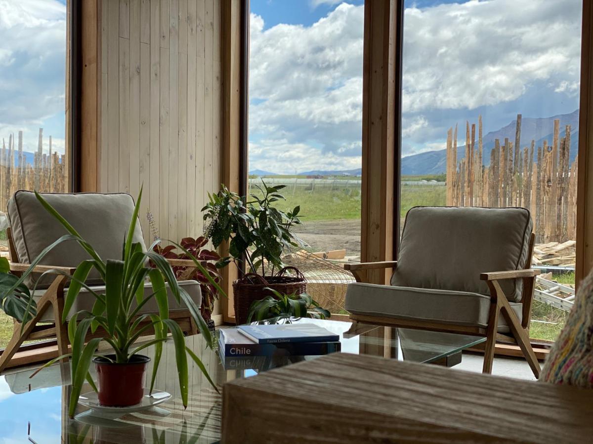 Aka Patagonia Hotel ปวยร์โตนาตาเลส ภายนอก รูปภาพ