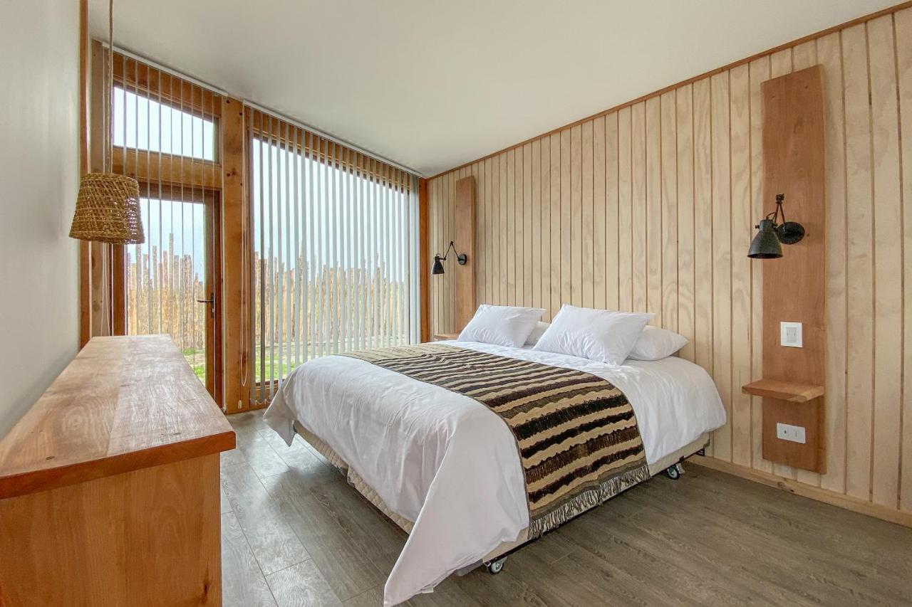 Aka Patagonia Hotel ปวยร์โตนาตาเลส ภายนอก รูปภาพ